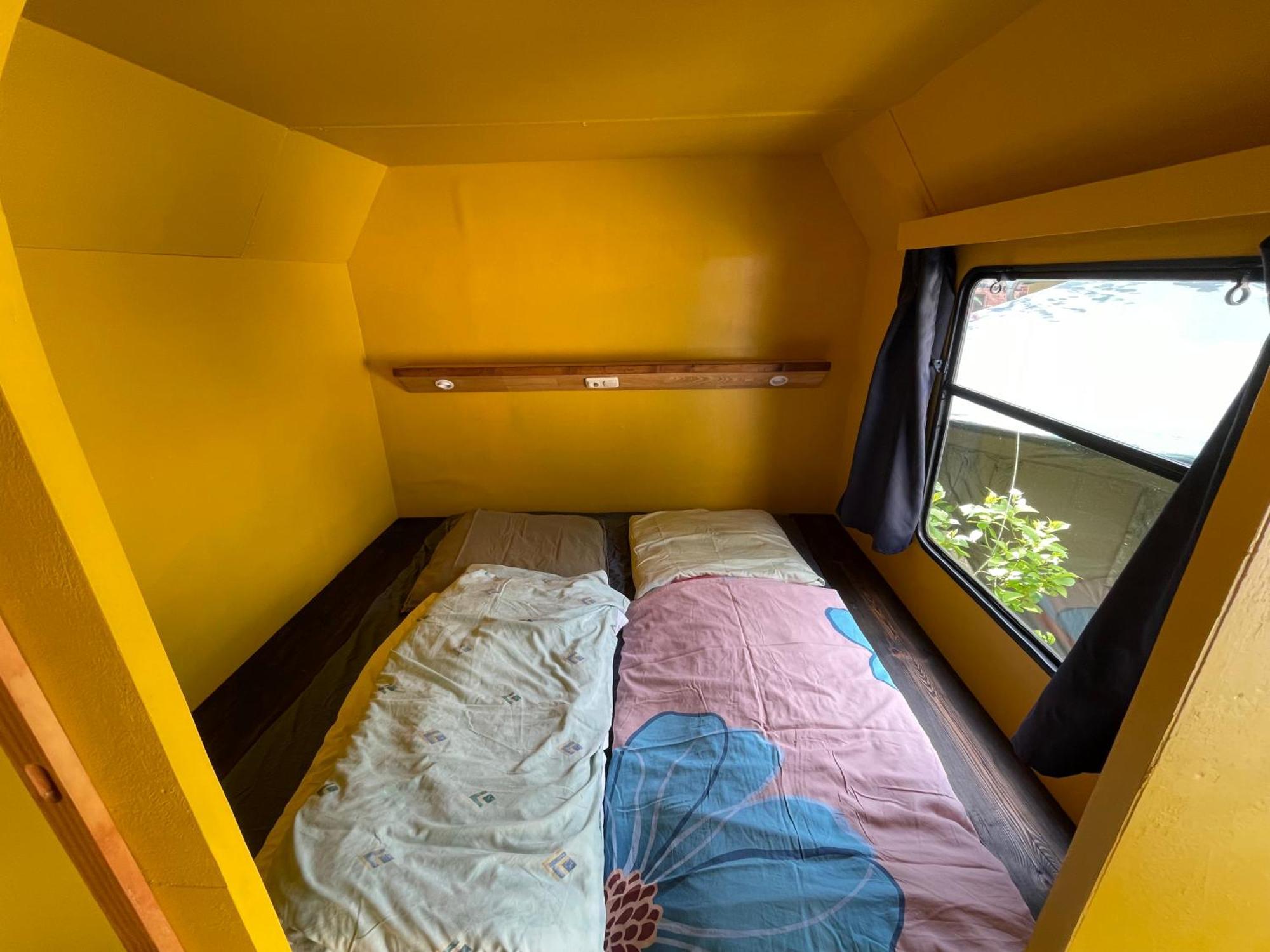 Caravan,1769973620:JPEG